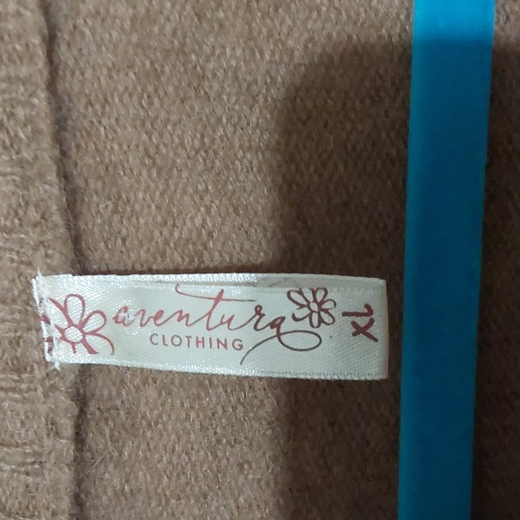 Aventura 100% Lambswool cardigan size XL - Picture 3 of 5